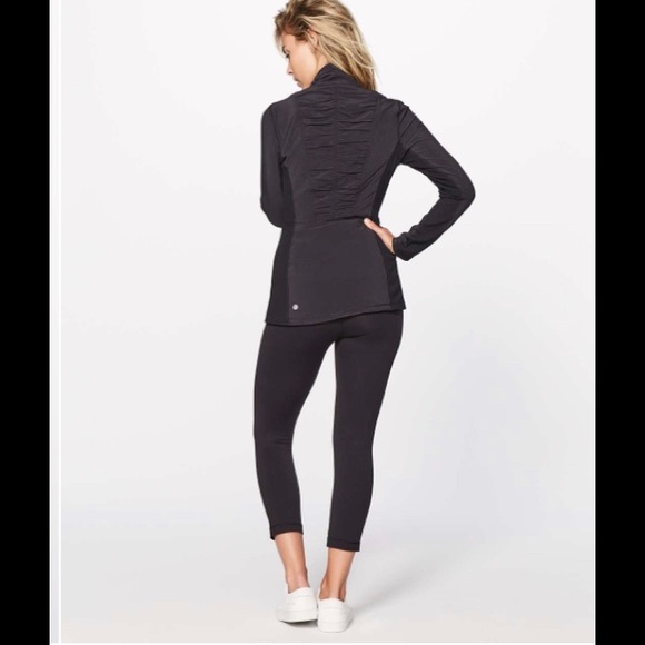 Lululemon Round Trip Jacket - Picture 7 of 7